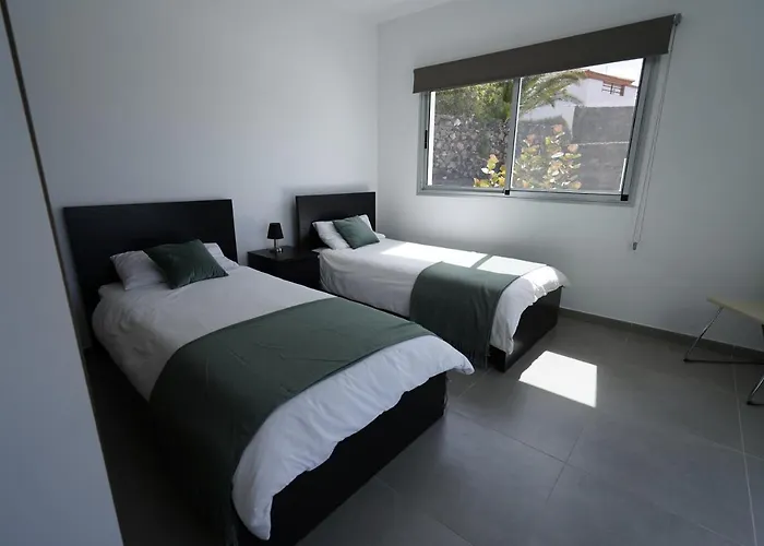 Vila Casa Achaman - Contemporary Style With Outstanding Views *