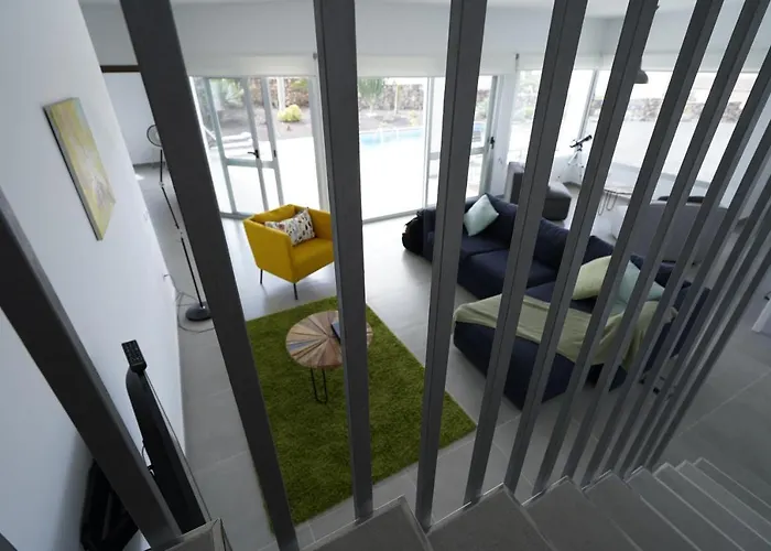 Vila Casa Achaman - Contemporary Style With Outstanding Views *